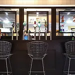 Shamrock Hotel 3*