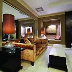 Shamrock Hotel 3*