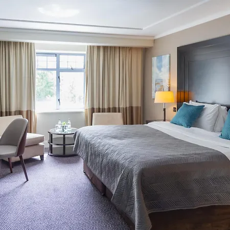 Shamrock Hotel 3*