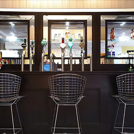 Shamrock Hotel 3*