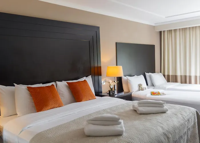Hotel Shamrock 3*